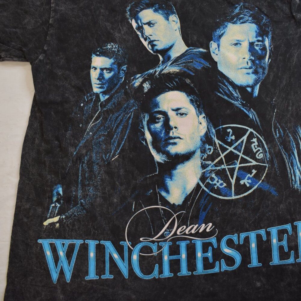 Supernatural Juniors Dean Winchester Collage Boyfriend Fit Shirt New Medium - Picture 3 of 4
